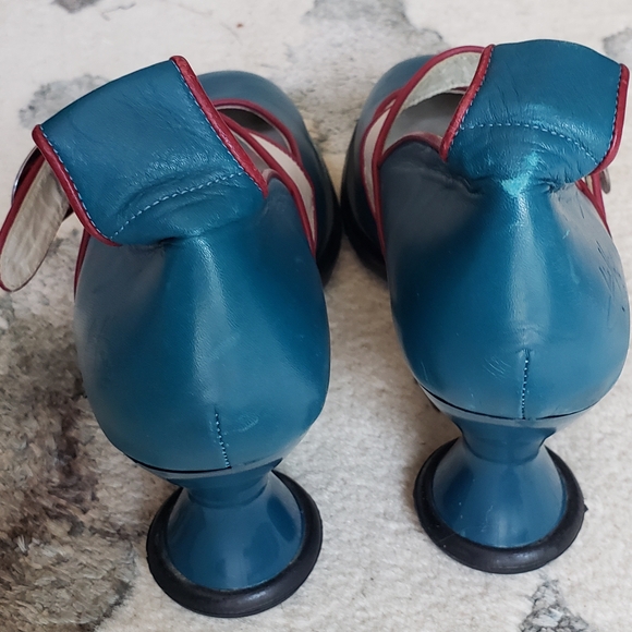 Fluevog Mary Janes Teal and Cream Heels - Picture 5 of 6